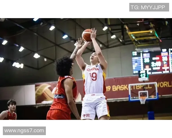 中国男篮正式出发前往西班牙开启欧洲训练之旅助力备战