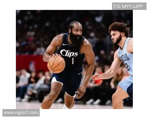 哈登可能不执行球员选项将与快船签新合同续约留队 哈登可能不执行球员选项将与快船签新合同续约留队